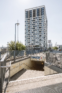 Blick auf die LIESE von der U-Bahn-Station