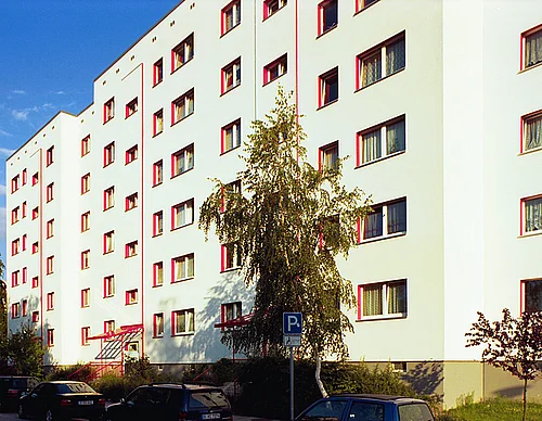 Hell geschnittene Wohnung für eine kleine Familie - Foto 1