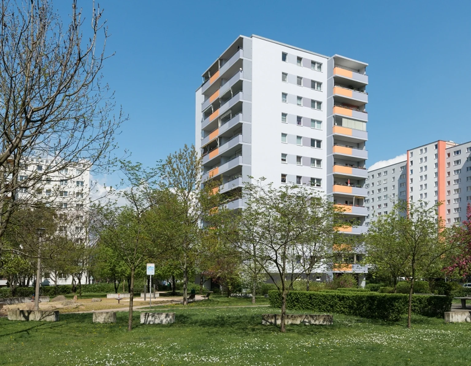 3-Zimmer-Wohnung in Fennpfuhl – Foto 2