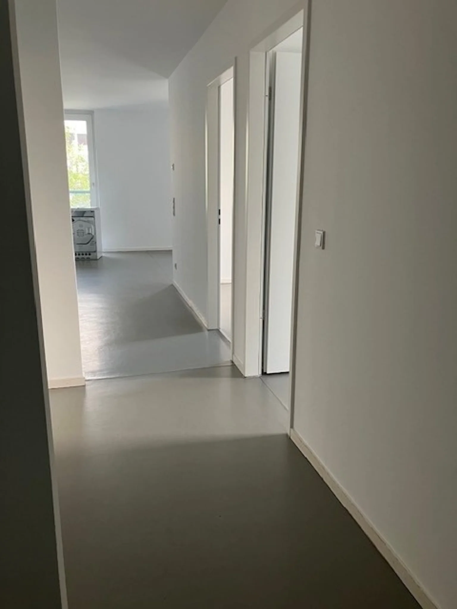 4-Zimmer-Wohnung in Fennpfuhl – Foto 2