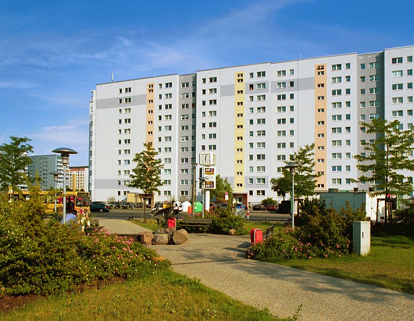 Kleine räumliche Wohnung für Singles und Studenten - Photo 1