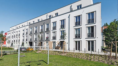 Konrad-Wolf-Straße Außenansicht